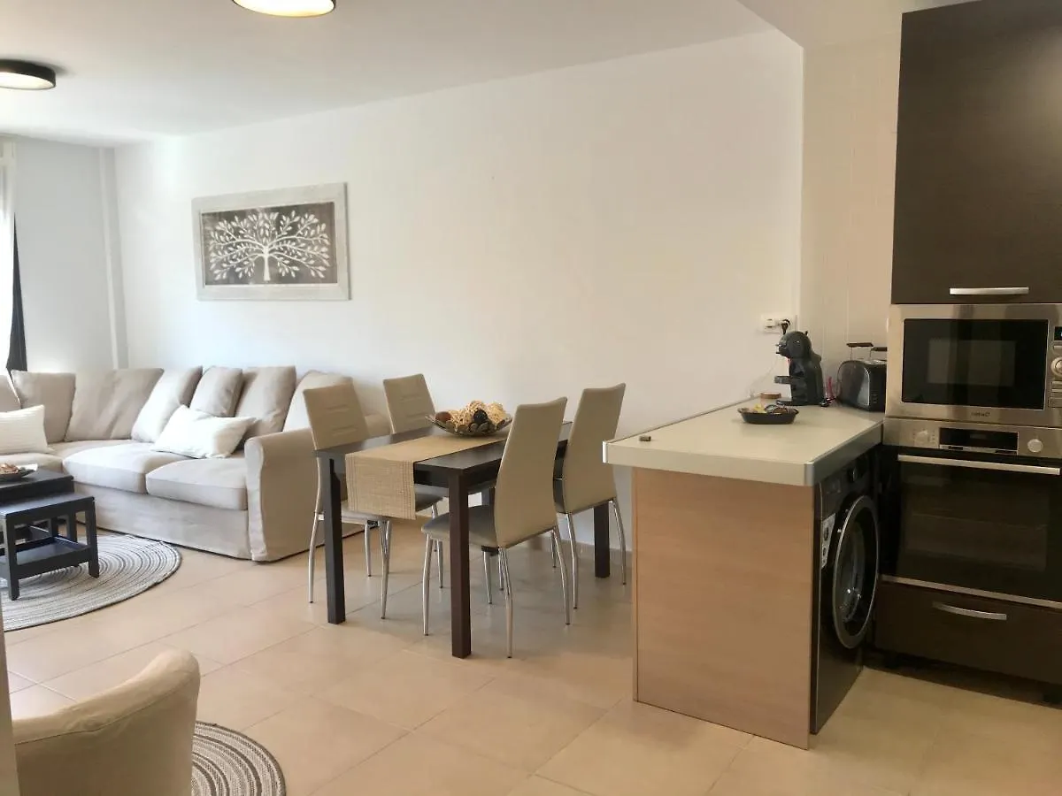 El Mocan Luxury Apartment 팔름-마르